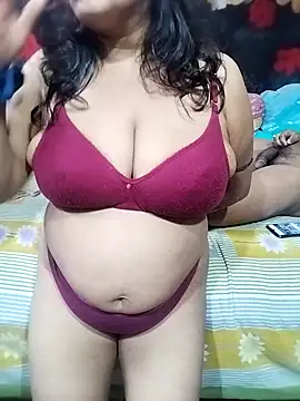 Snapshot of modhu82 chatting on 03-15-26, 06:58 modhu82 online show from 03-15-26, 06:58