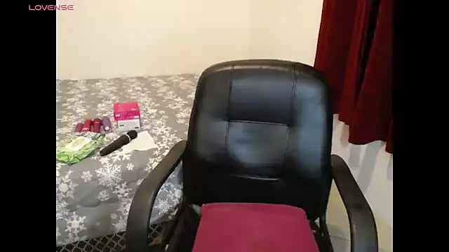 Maria stella online show from 05-19-26, 03:51