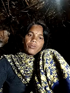 Snapshot of Cutsedi3 chatting on 10-13-25, 07:58 Cutsedi3 online show from 10-13-25, 07:58