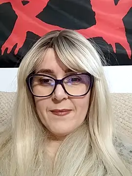 Amelialove42 online show from 01-16-26, 06:34