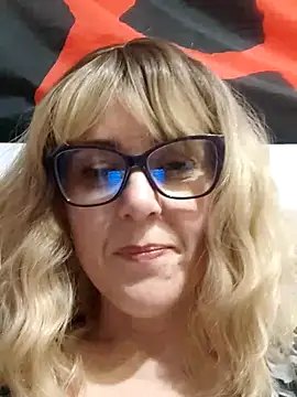 Snapshot of Amelialove42 chatting on 03-07-26, 09:01 Amelialove42 online show from 03-07-26, 09:01