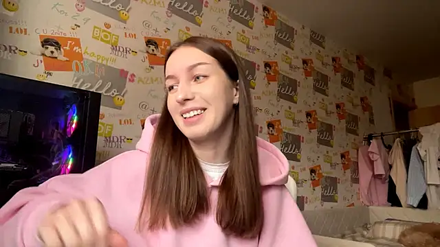 Snapshot of LingNikkel chatting on 10-29-25, 10:06 LingNikkel online show from 10-29-25, 10:06