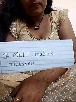 Snapshot of mahi_malikk chatting on 10-18-25, 08:26 mahi malikk online show from 10-18-25, 08:26