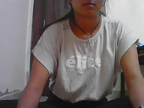 Snapshot of Sara_Singh chatting on 11-06-25, 08:04 Sara Singh online show from 11-06-25, 08:04