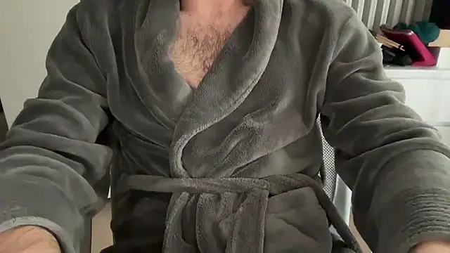 Snapshot of matrixx_9 chatting on 12-18-25, 09:04 matrixx 9 online show from 12-18-25, 09:04