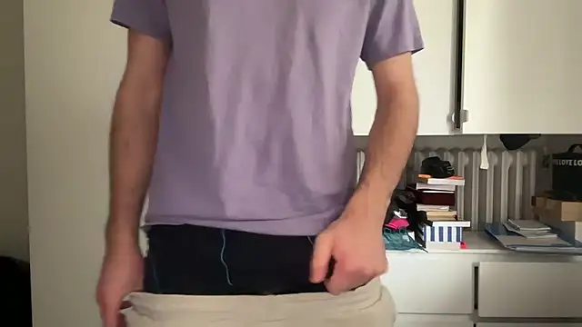 Snapshot of matrixx_9 chatting on 01-14-26, 11:27 matrixx 9 online show from 01-14-26, 11:27