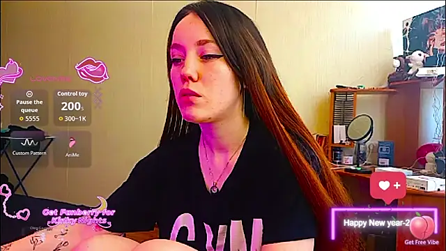 Snapshot of JennyRass chatting on 02-18-26, 07:26 JennyRass online show from 02-18-26, 07:26