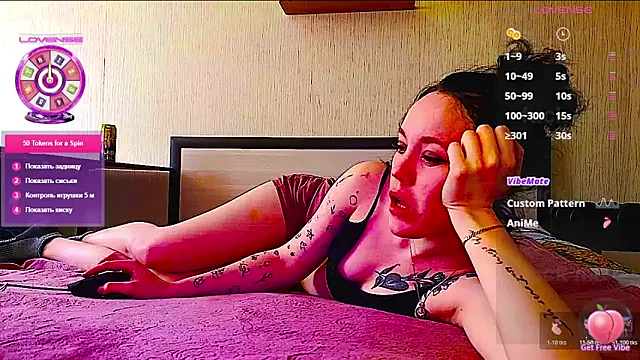 Snapshot of JennyRass chatting on 03-05-26, 10:11 JennyRass online show from 03-05-26, 10:11