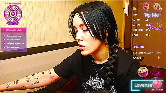 Snapshot of JennyRass chatting on 03-29-26, 05:13 JennyRass online show from 03-29-26, 05:13