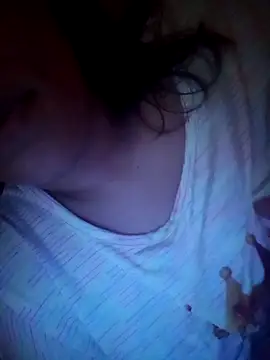 Snapshot of sondimila chatting on 04-18-26, 04:44 sondimila online show from 04-18-26, 04:44