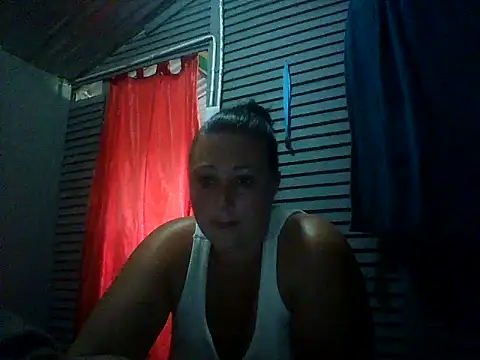 sweetjuicypeach123 online show from 12-16-25, 11:26