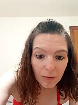 labellerose online show from 10-31-25, 06:20