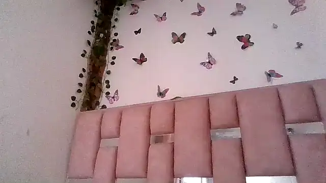 abby moss 2 online show from 06-18-26, 12:42