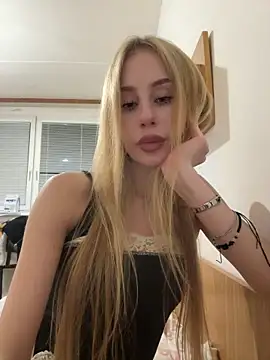 Snapshot of JudithCarly chatting on 11-05-25, 10:21 JudithCarly online show from 11-05-25, 10:21