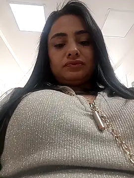 Snapshot of solerpamela chatting on 10-21-25, 01:56 solerpamela online show from 10-21-25, 01:56