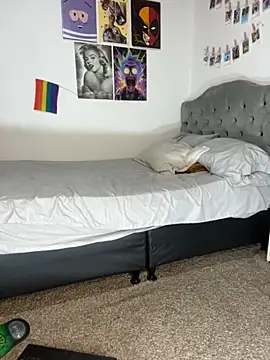 mirallesandbig online show from 10-22-25, 12:00