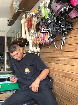 mirallesandbig online show from 01-15-26, 04:22