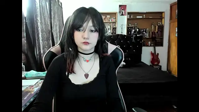 Maki Zein  online show from 12-01-25, 07:19