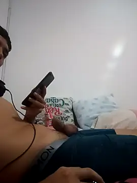 Flirtdick03 online show from 02-02-26, 07:07