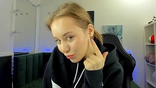 Melissa new22 online show from 11-03-25, 12:02