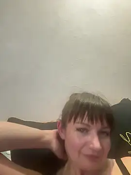 Butterfly8385 online show from 06-28-26, 08:04