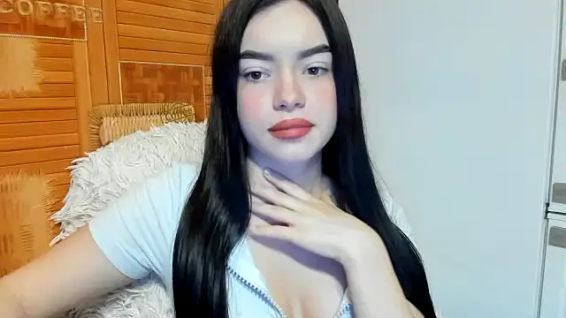 Snapshot of Emma_Starlet_ chatting on 10-23-25, 03:11 Emma Starlet online show from 10-23-25, 03:11