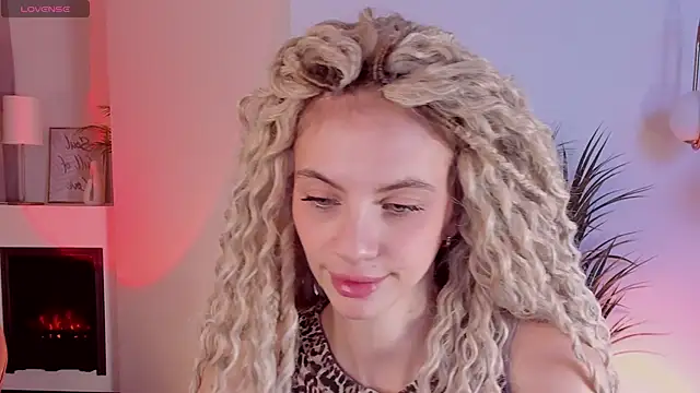 mia silkk online show from 10-27-25, 06:28