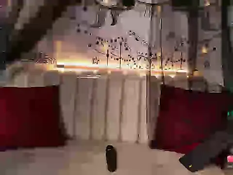 Snapshot of Vampy_doll chatting on 10-13-25, 10:32 Vampy doll online show from 10-13-25, 10:32