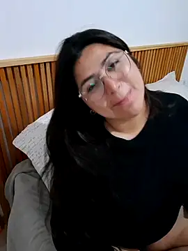 morenalatinaa online show from 05-04-26, 01:29