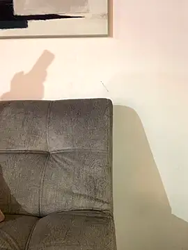 LunaMoore Pink online show from 12-18-25, 12:33