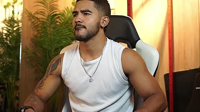 Reik Vonn online show from 06-17-26, 01:30