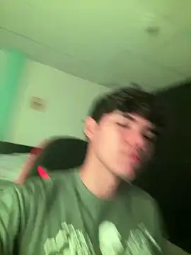 Im Camii online show from 12-18-25, 10:16