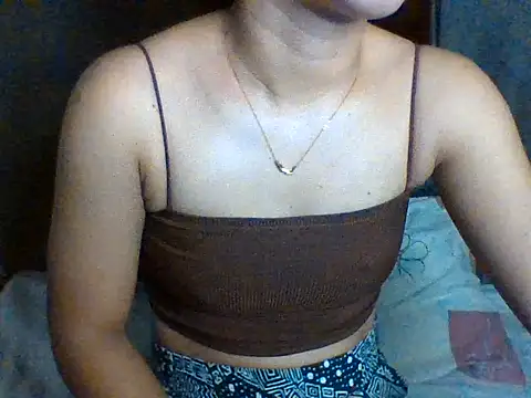 cocomum online show from 01-12-26, 05:51