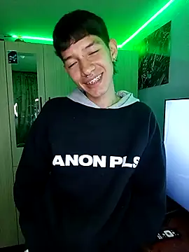 heyy noah11 online show from 11-06-25, 12:55