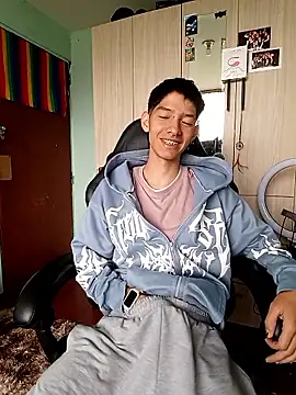 heyy noah11 online show from 01-06-26, 07:17