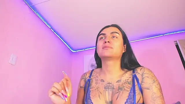 BiancaValentinna online show from 02-04-26, 07:09