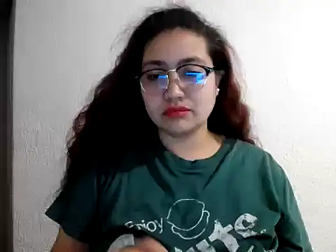 Snapshot of I_AM_ISABELLA chatting on 10-16-25, 05:08 I AM ISABELLA online show from 10-16-25, 05:08