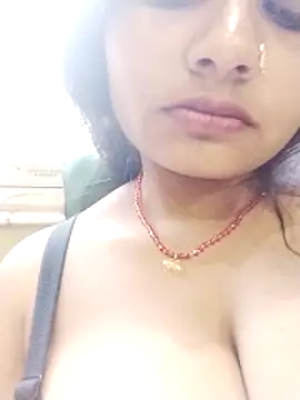 kiara-simmi online show from 01-17-26, 01:21