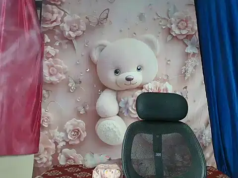 hii tanisha online show from 05-14-26, 04:52