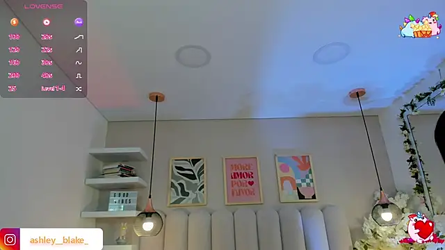 Isabella  gonzalez  online show from 02-05-26, 05:56