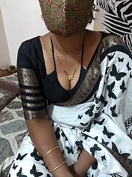 Snapshot of Best_Kannada_Couple chatting on 02-23-26, 06:38 Best Kannada Couple online show from 02-23-26, 06:38