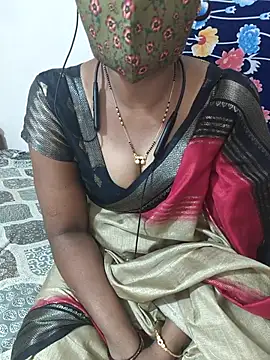 Snapshot of Best_Kannada_Couple chatting on 03-23-26, 06:34 Best Kannada Couple online show from 03-23-26, 06:34