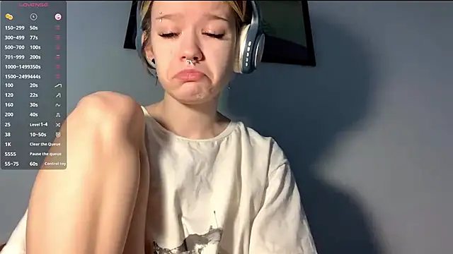 LorRebak online show from 10-31-25, 09:43