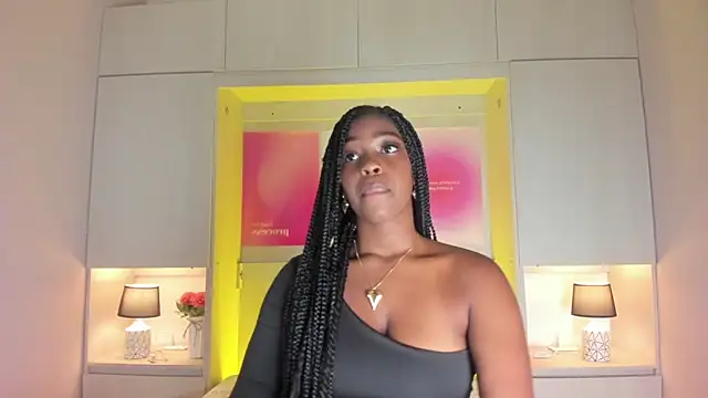 MaraBaker online show from 12-15-25, 07:51