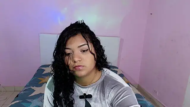 AlissonCurly  online show from 10-11-25, 06:17