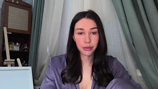 Zarinissa online show from 02-10-26, 01:48