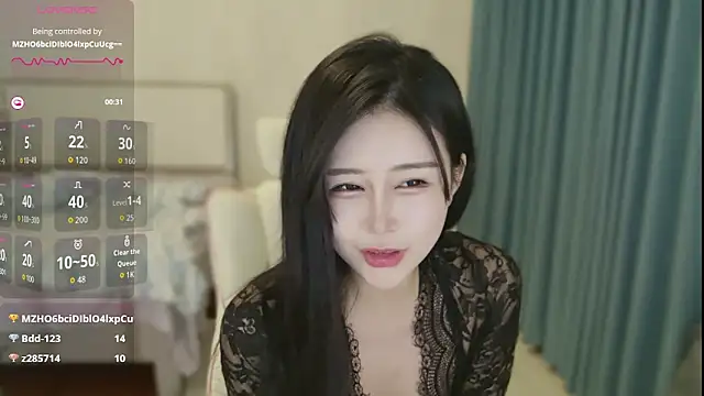 Snapshot of yiyi_3523 chatting on 03-14-26, 12:10 yiyi 3523 online show from 03-14-26, 12:10