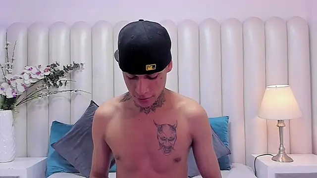 GaelCarter online show from 10-22-25, 04:24