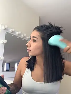 AlyssaRay online show from 12-03-25, 07:34