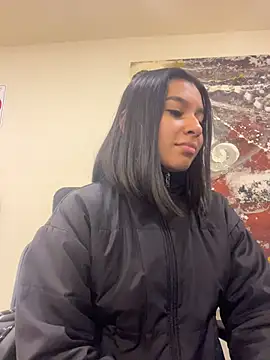 AlyssaRay online show from 06-19-26, 12:53